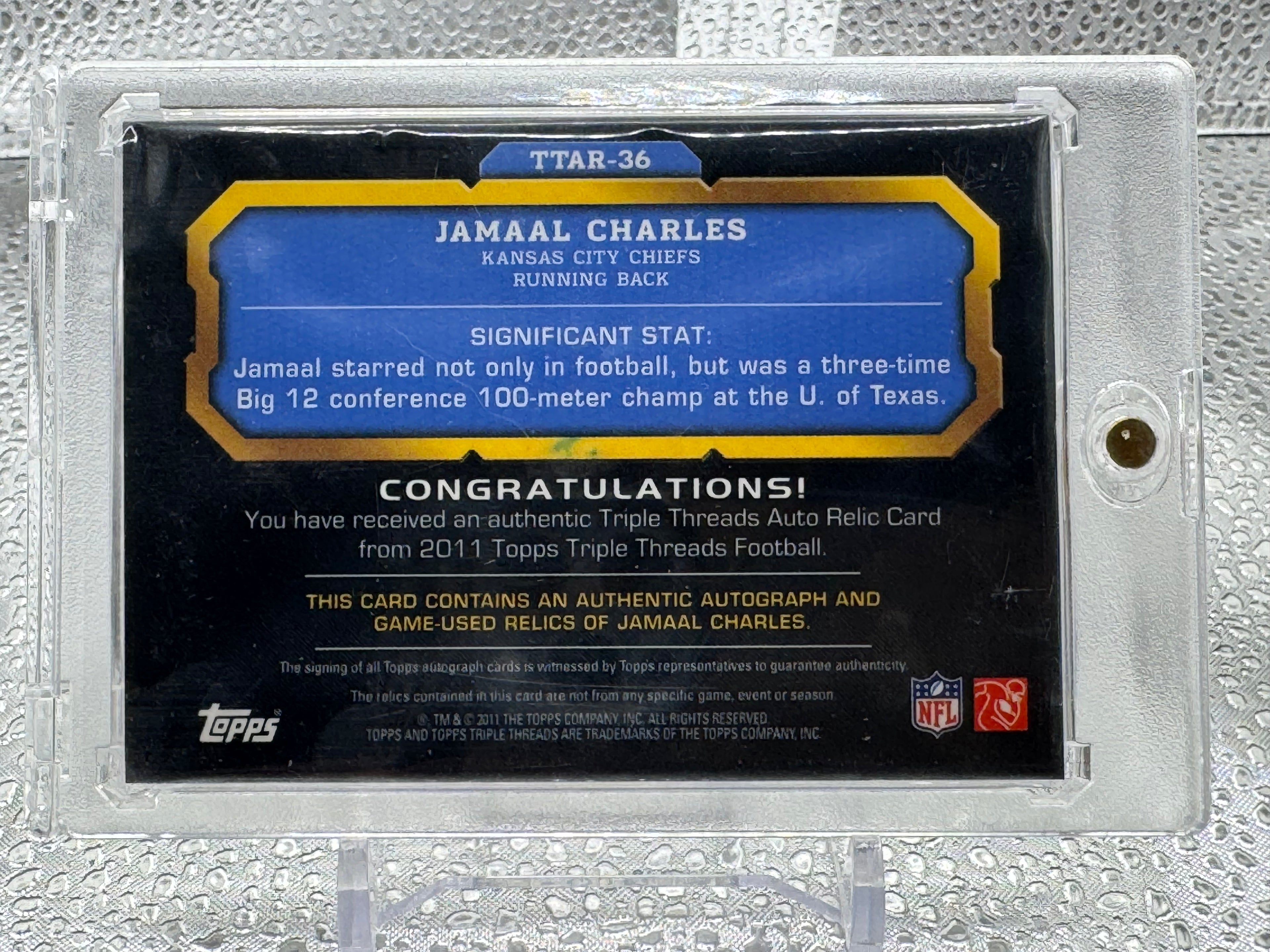2011 Topps Triple Threads Jamaal Charles #TTAR-36 Game-Used Relic 14/18