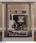 Funko Pop! Marvel - Spider-Man #1067 Bug-Eyes Armor - 2022 Winter Convention LE