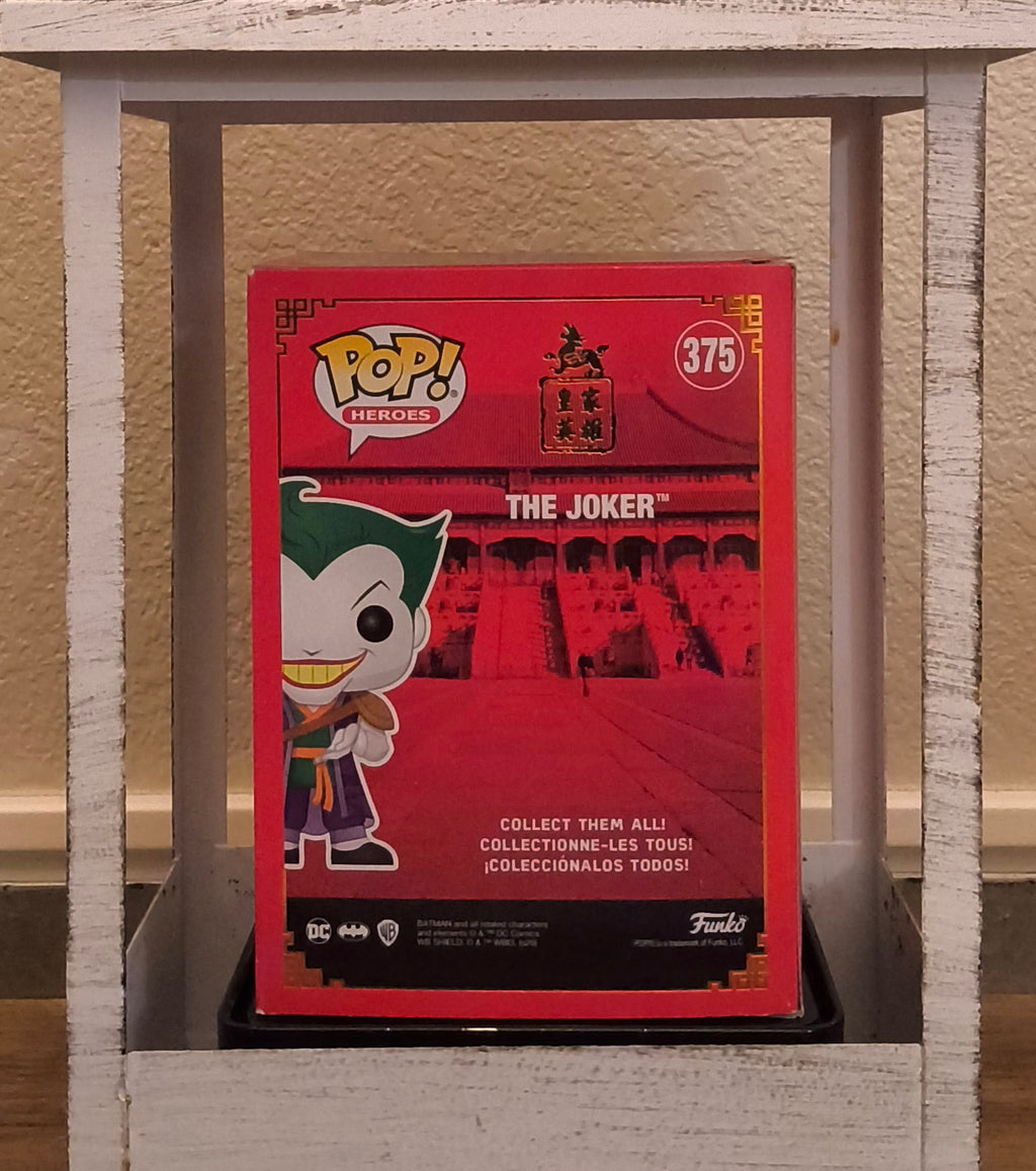 Funko Pop! Vinyl: DC Universe the Joker #375 Figure