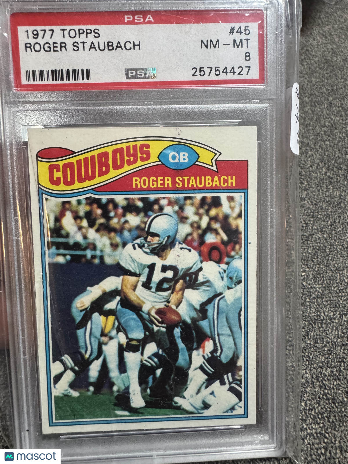 1977 Topps Roger Staubach #45 PSA 8