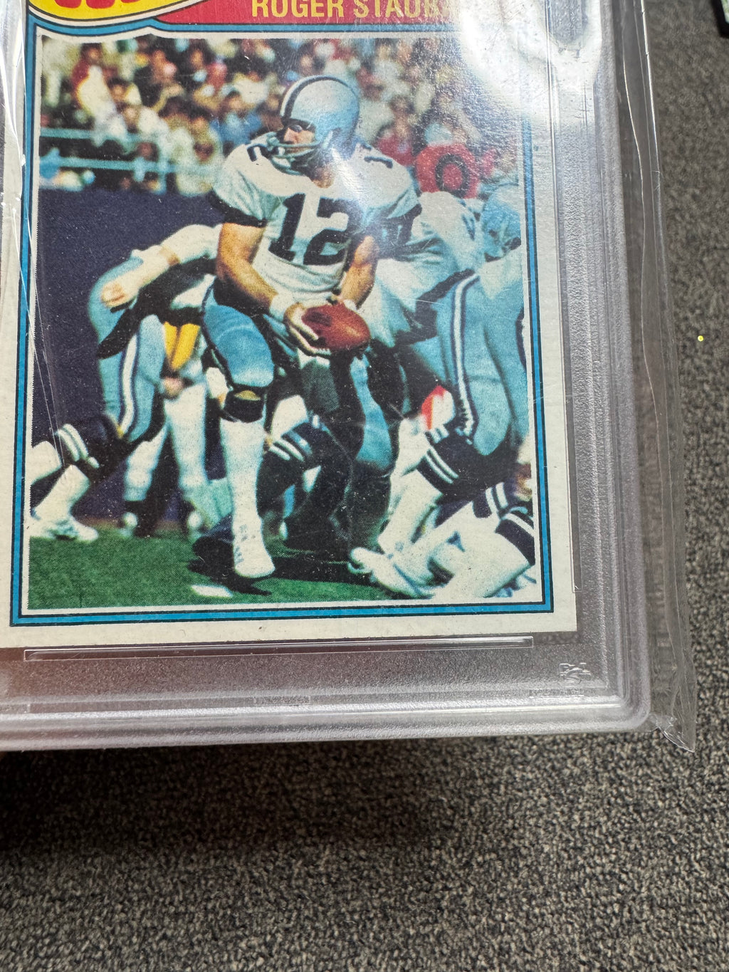 1977 Topps Roger Staubach #45 PSA 8