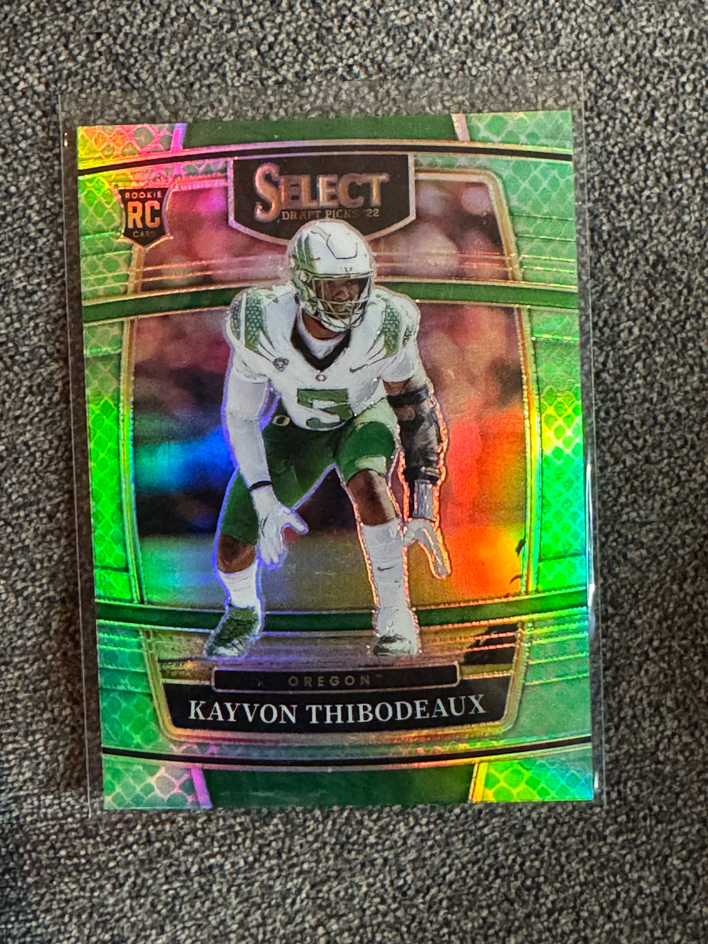 2022 Panini Select Draft Picks Kayvon Thibodeaux #1 Dragon Scale RC