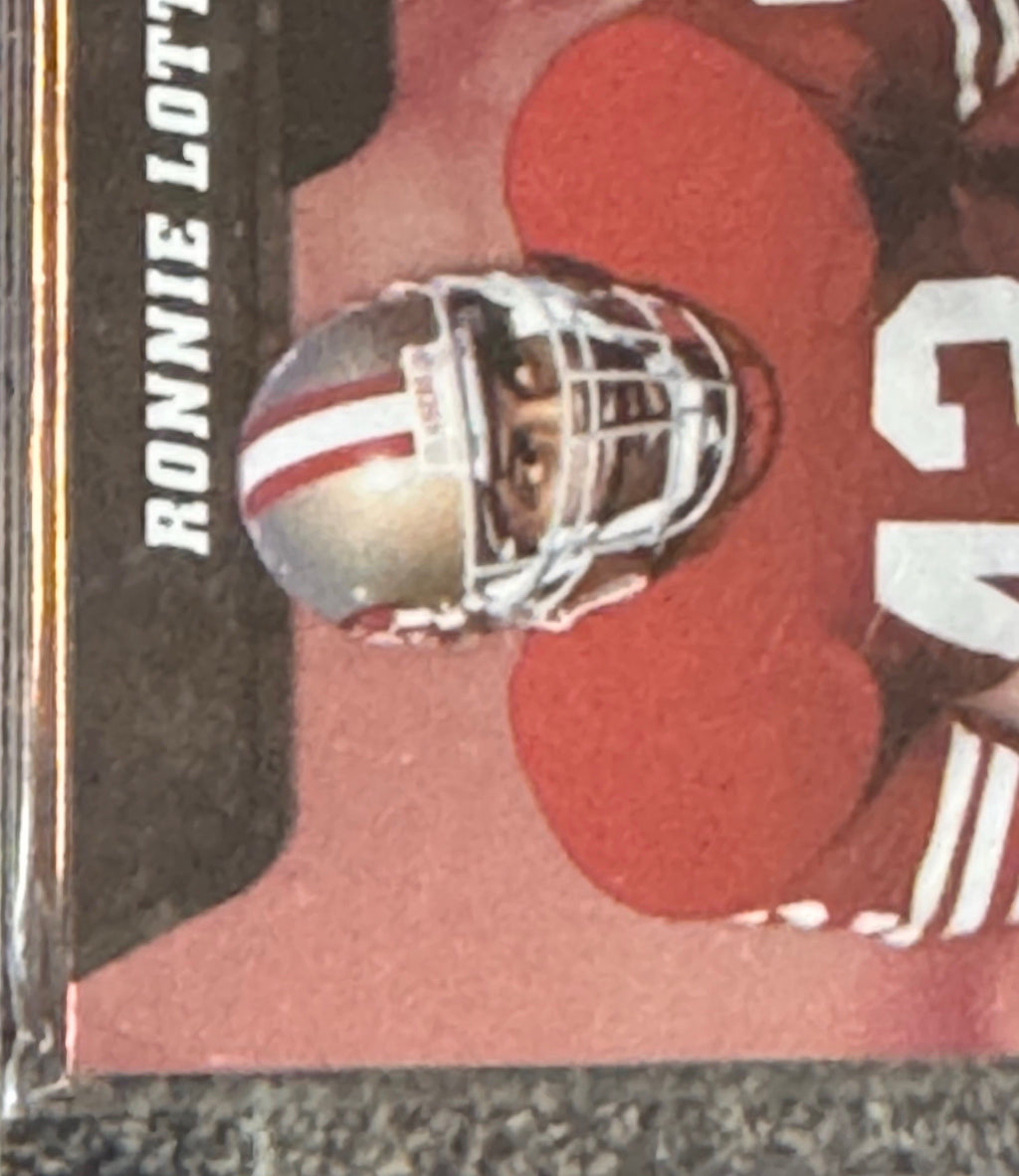 2011 Panini Absolute Memorabilia NFL Icons Ronnie Lott #7 18/25 Patch