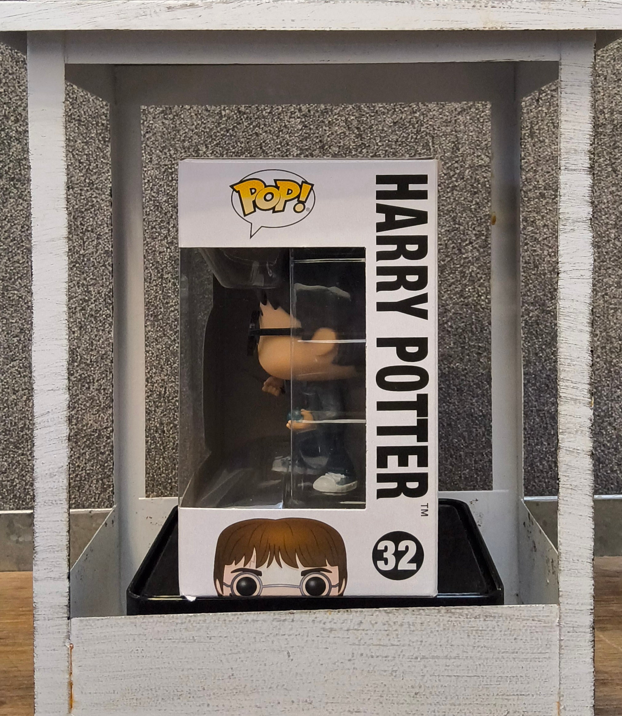 Funko Pop! Vinyl: Harry Potter - Harry Potter (w/ Prophecy) #32