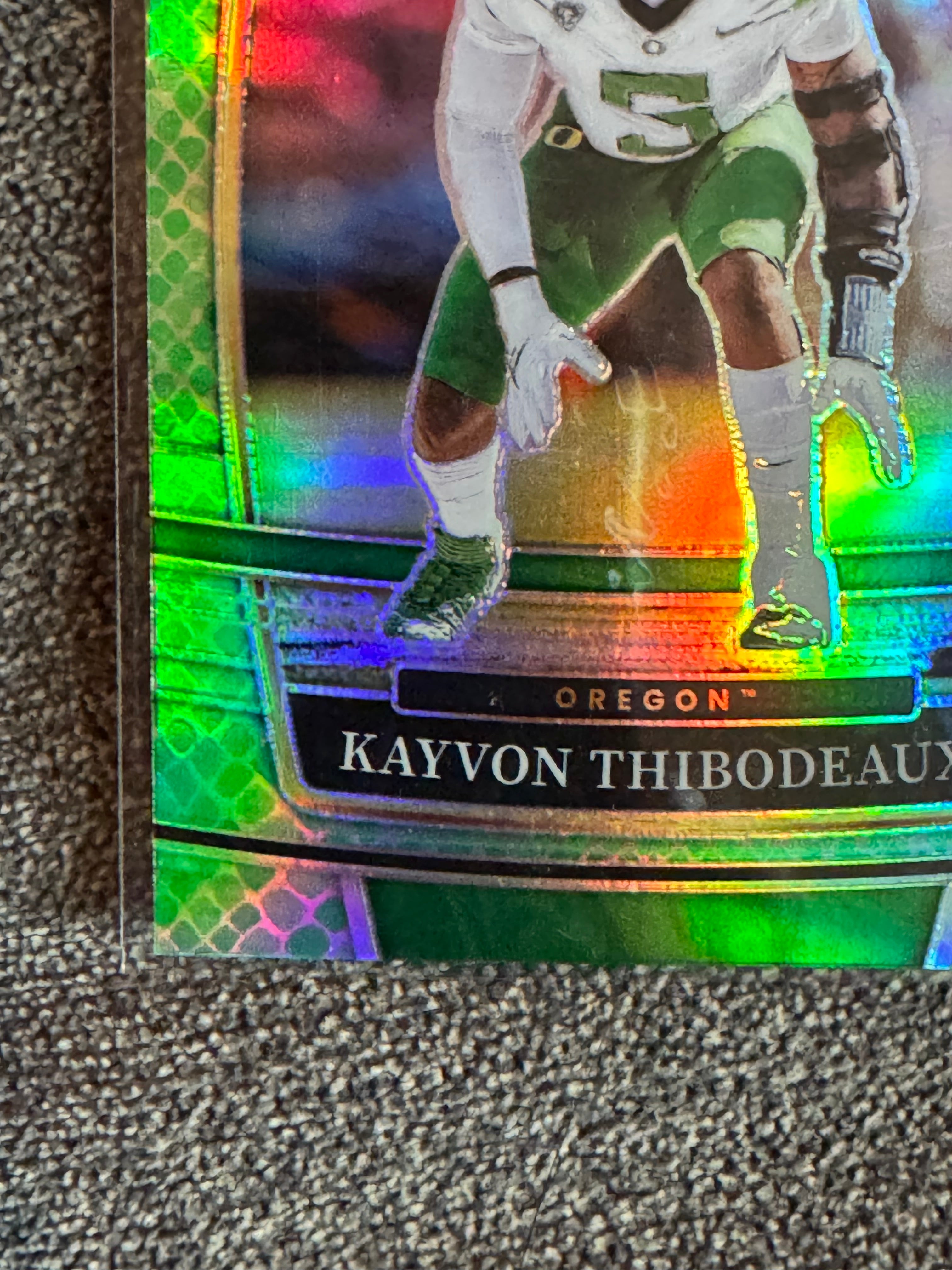 2022 Panini Select Draft Picks Kayvon Thibodeaux #1 Dragon Scale RC