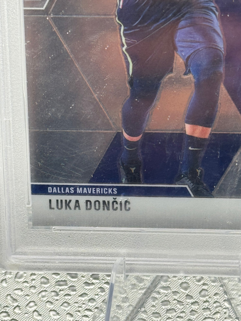 2019 Panini Mosaic Luka Doncic #44 PSA 9