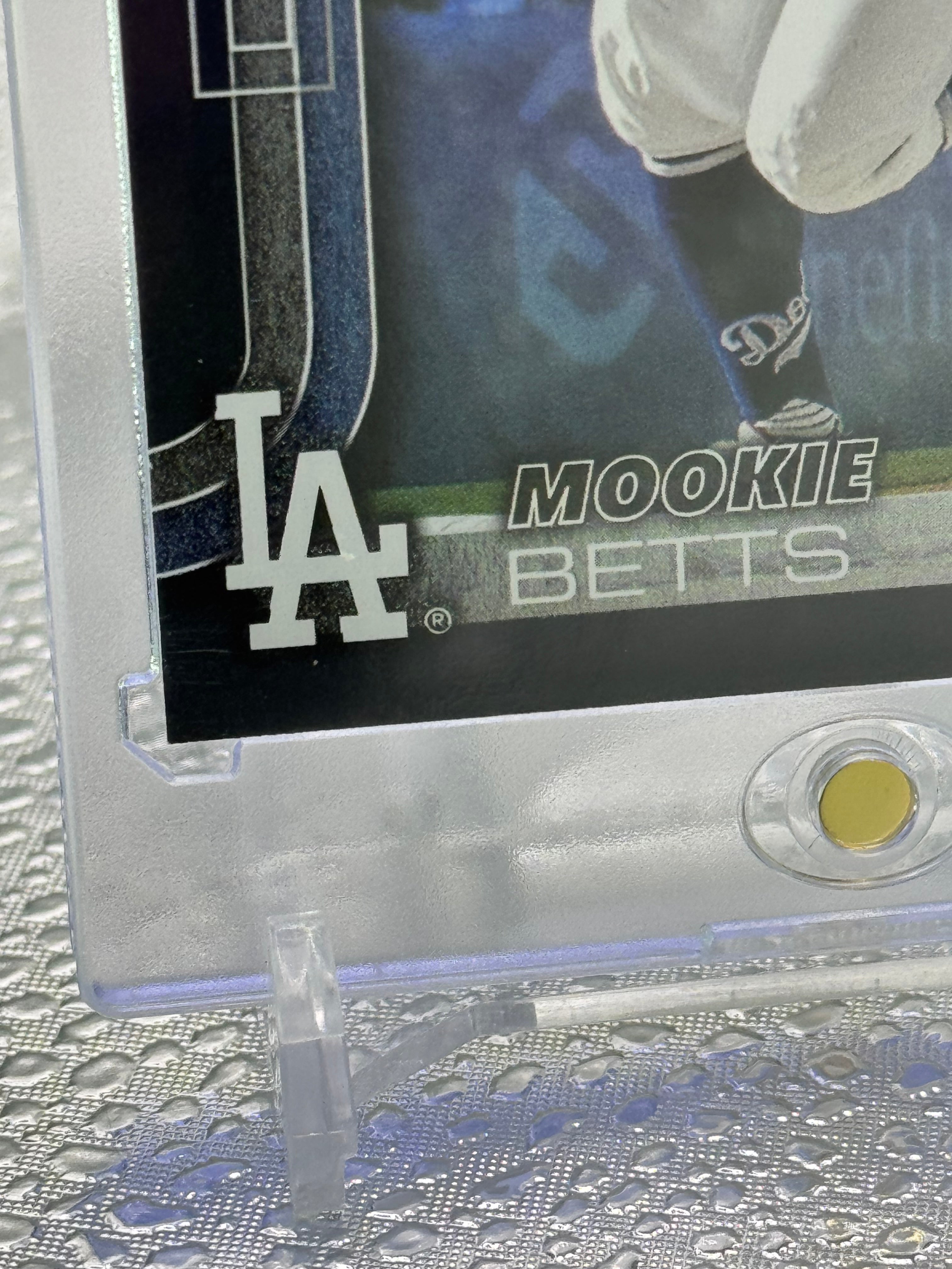 2025 Topps Walk This Way Mookie Betts #WTW-7