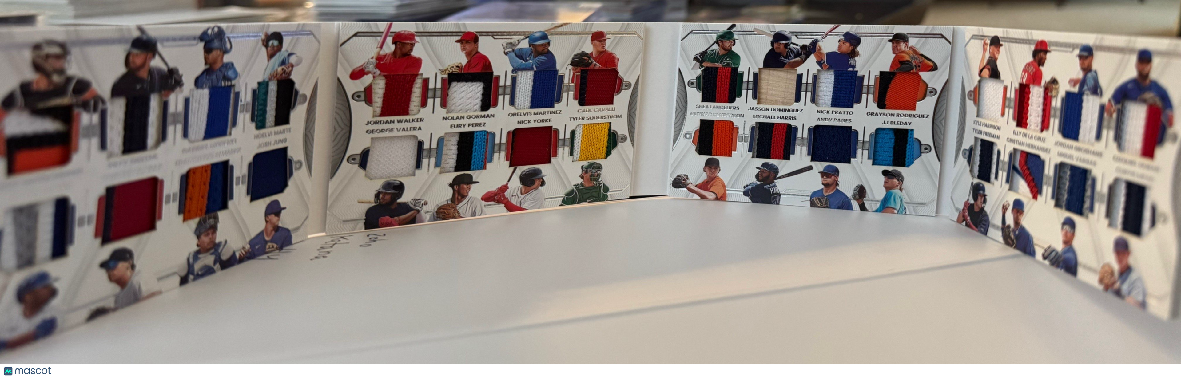 2022  National Treasures 32 Treasure Chest #TS32-PRS 10/25