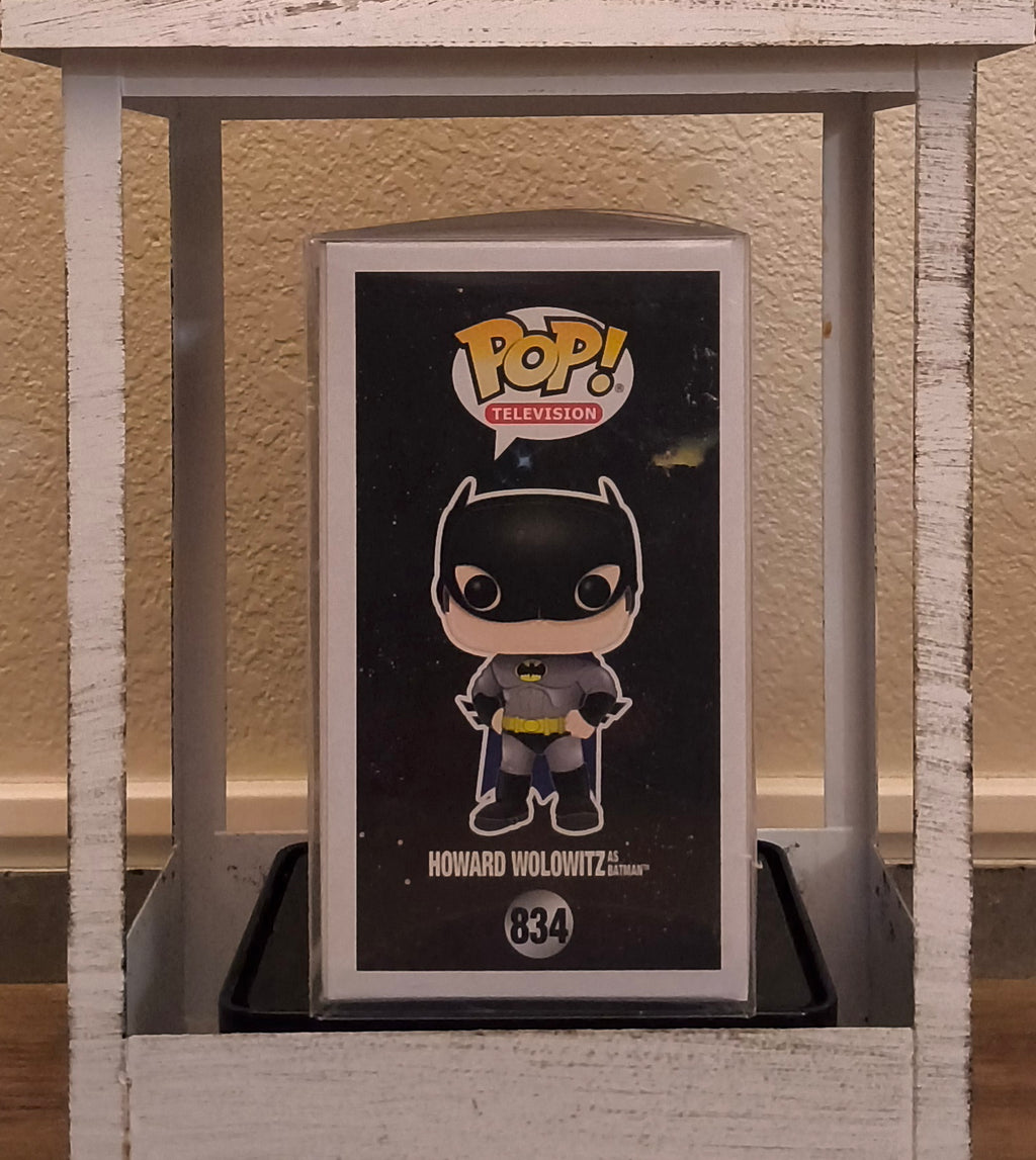Funko Pop! The Big Bang Theory - Howard Wolowitz as Batman #834 W/ Protector